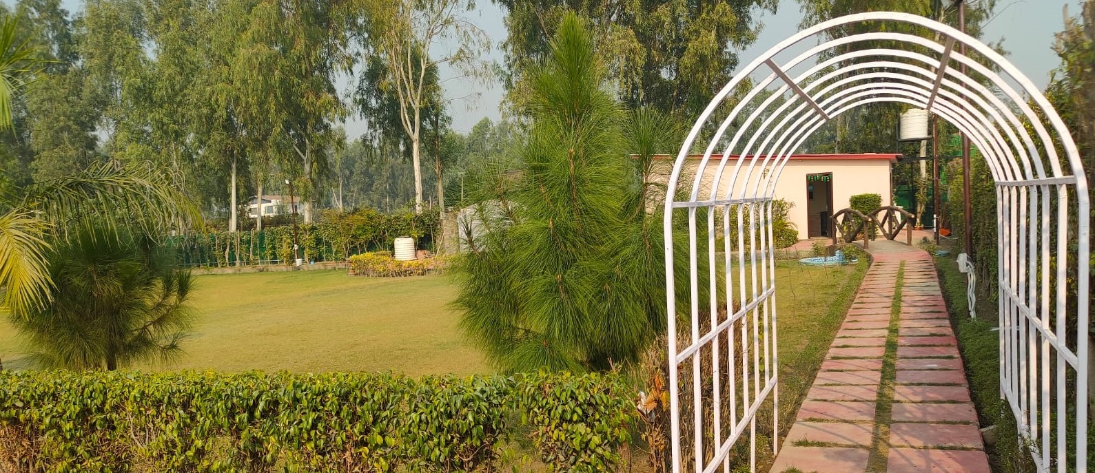 NSP Farms, Delhi - Slide1_2